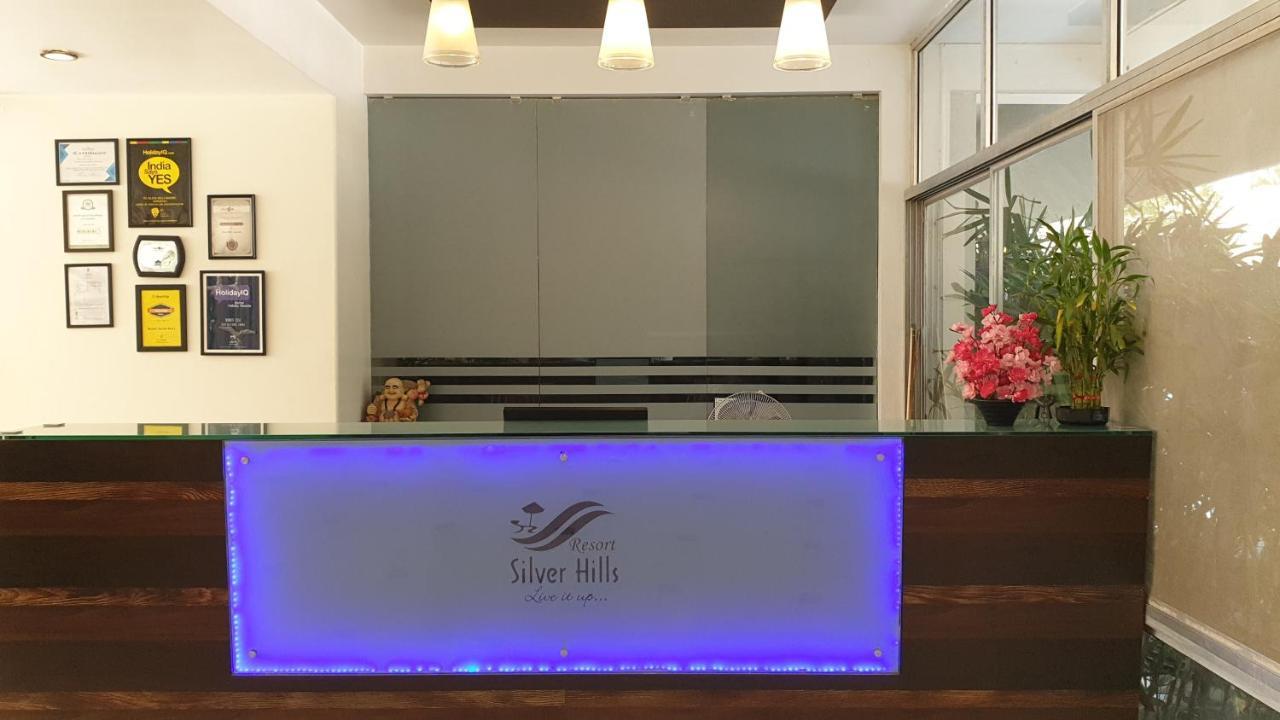 Resort Silver Hills Лонавала Екстериор снимка